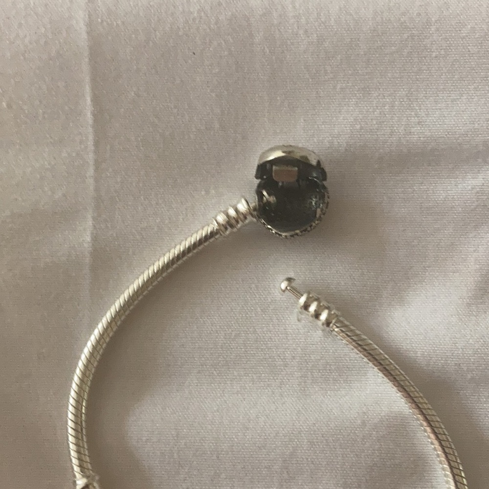 Authentic Pandora bracelet - Picture 4 of 4